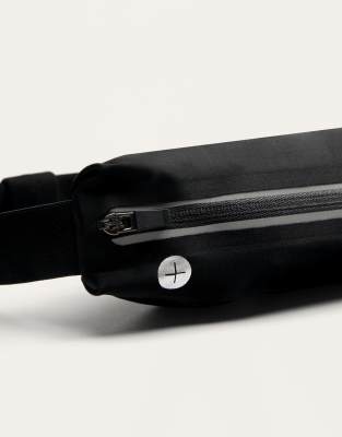 Oysho - Wasserabweisende, verstellbare Lauf-Gürteltasche in Schwarz