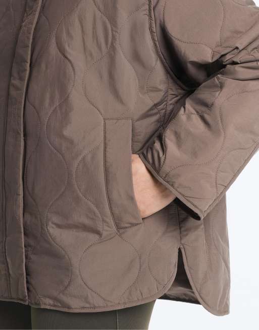 OYSHO Waterrepellent fellex® aerogel padded jacket in brown, 3 of 4
