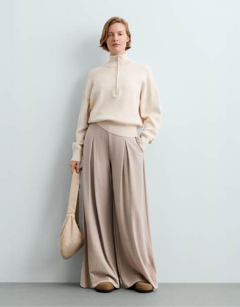 OYSHO weich anfühlende gestreifte Wide-Leg-Hose in Mink - view 1