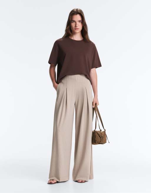 OYSHO weich anfühlende gestreifte Wide-Leg-Hose in Mink, 2 von 7