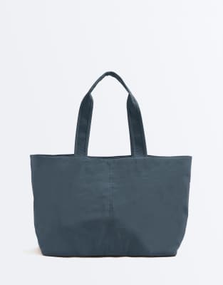 OYSHO - Weiche Shopper-Tasche in Dunkelblau mit Reißverschluss