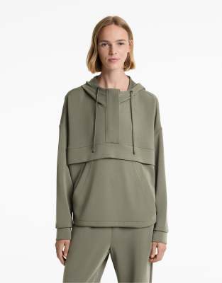 OYSHO - Weiches Sweatshirt in Grün mit Modalanteil und Reißverschluss