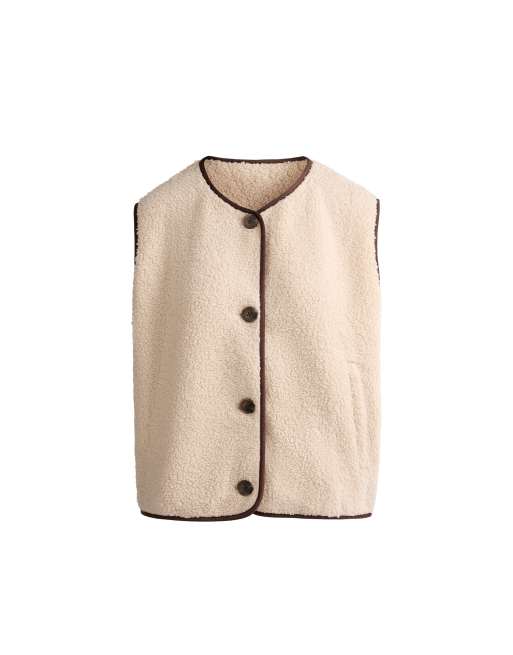 OYSHO Weste mit Knöpfen in Cremeweiß in Faux-Shearling-Optik, 4 von 4