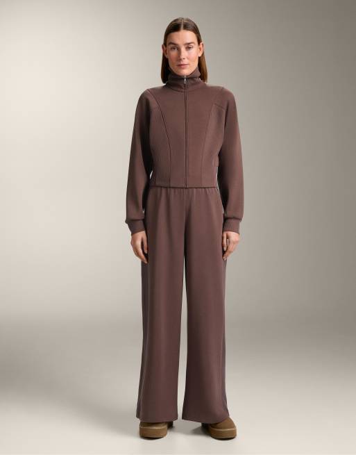 OYSHO Wide-leg rib straight trousers with brushed modal in dark brown, 2 of 4
