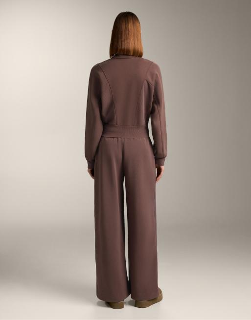 OYSHO Wide-leg rib straight trousers with brushed modal in dark brown, 4 of 4