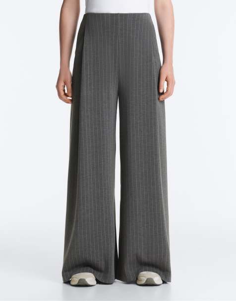 OYSHO Wide-leg trousers with soft-touch modal side pleat in dark grey - view 1