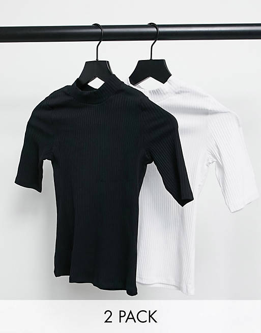 Pack de 2 camisetas color negro y blanco de manga corta de algodón orgánico Sabrina de Monki