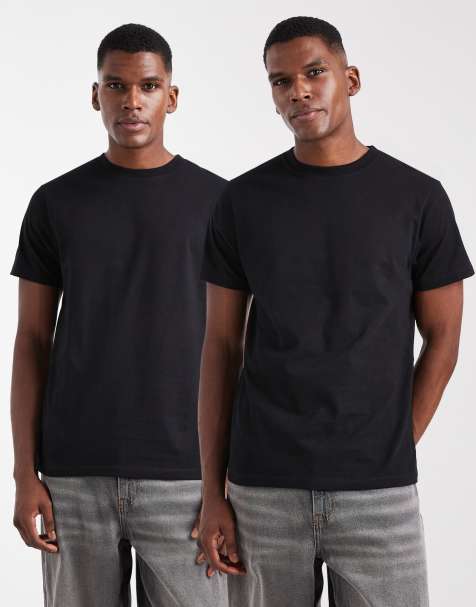 Pack de 2 camisetas negras básicas de corte estándar Essentials de ASOS DESIGN - view 1