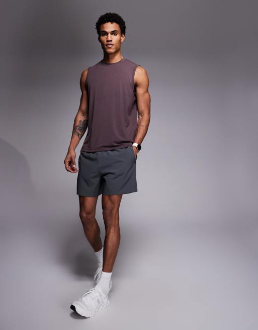 Pack de 2 pantalones cortos de 13 cm deportivos de color negro y gris oscuro con bolsillos con cremallera de tejido de secado rápido Icon de 4505