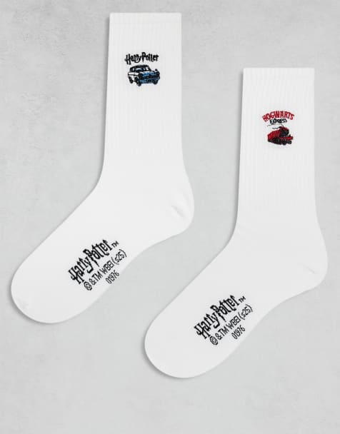 Pack de 2 pares de calcetines blancos con estampado gráfico de Harry Potter de ASOS DESIGN - view 1