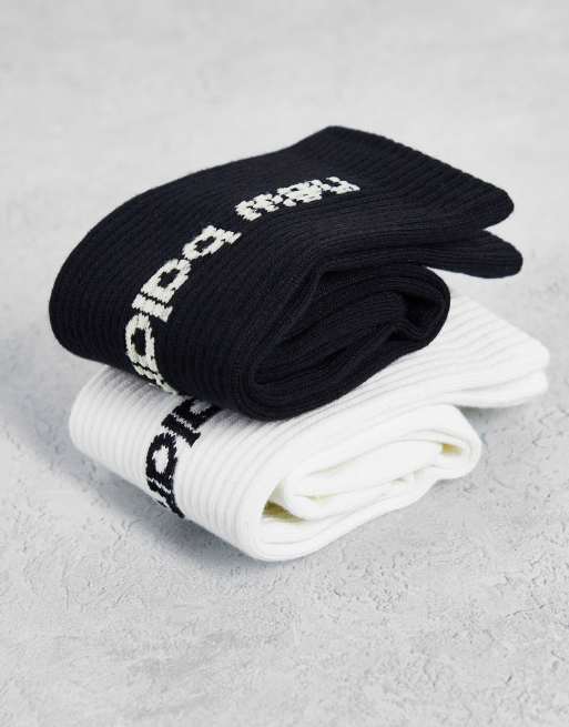Pack de 2 pares de calcetines de color negro y blanco hueso Elevate Yourself de New Balance, 3 de 4