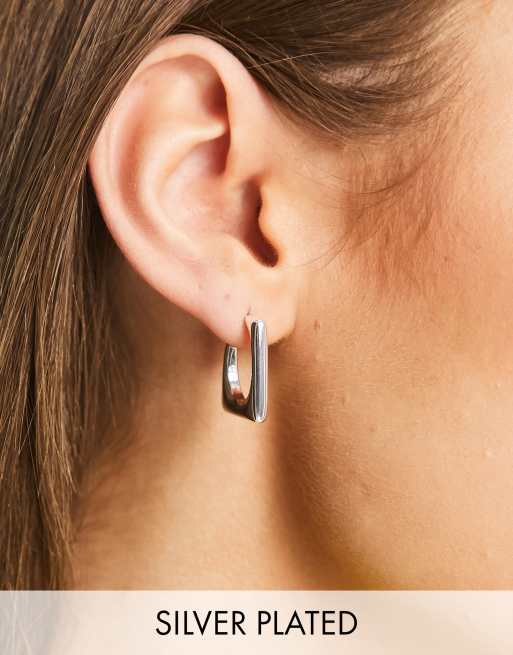 Pack de 2 pares de pendientes de aro con diseños ovalados y cuadrados chapados en plata de ASOS DESIGN