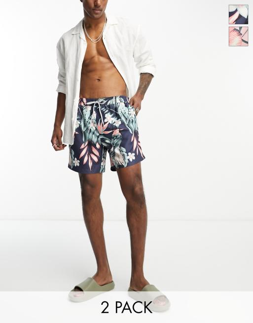 Pack de 2 shorts de baño de color azul medianoche y rosa con estampados tropicales de Threadbare
