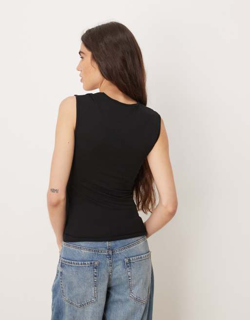 Pack de 2 tops de color negro y blanco con escote cuadrado de JJXX, 4 de 4