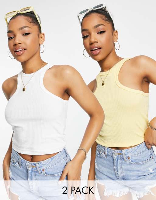 Pack de 2 tops sin mangas de color blanco y amarillo con cuello de nadadora de Miss Selfridge
