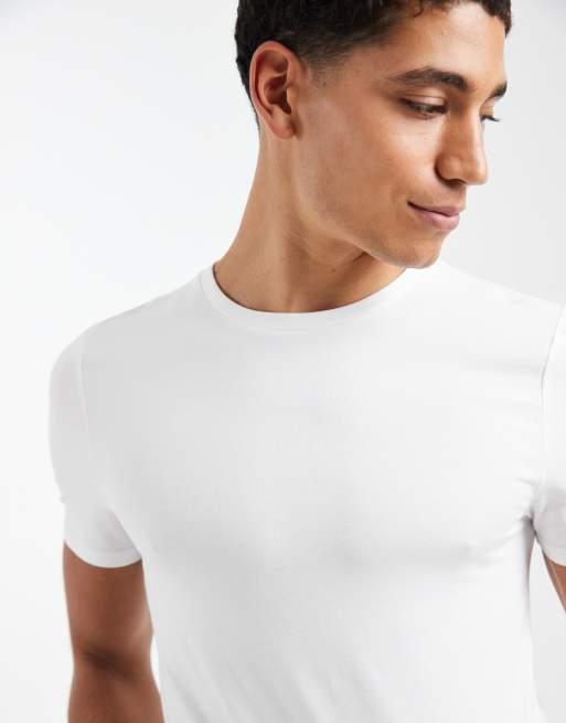 Pack de 2 camisetas de color blanco y azul marino básicas ajustadas Essentials de ASOS DESIGN, 5 de 5