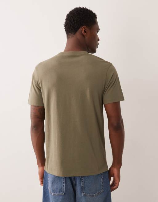 Pack de 2 camisetas de color blanco y caqui básicas de corte estándar Essentials de ASOS DESIGN, 3 de 5