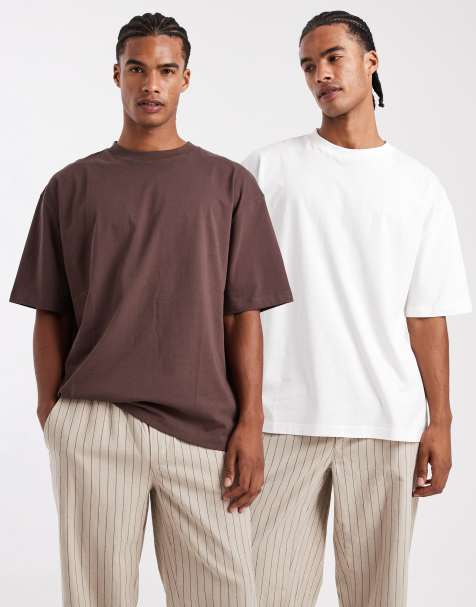 Pack de 2 camisetas de color marrón y crema extragrandes básicas Essentials de ASOS DESIGN - view 1