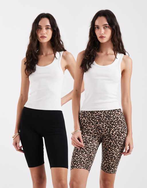 Pack de 2 leggings cortos de color negro y con estampado de leopardo de ONLY