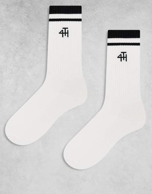 Pack de 2 pares de calcetines blancos de caña alta con logo en contraste de 4th & Reckless