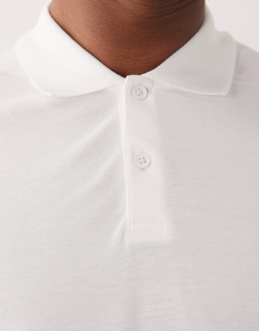 Pack de 2 polos blancos básicos de corte estándar de piqué Essentials de ASOS DESIGN, 3 de 5