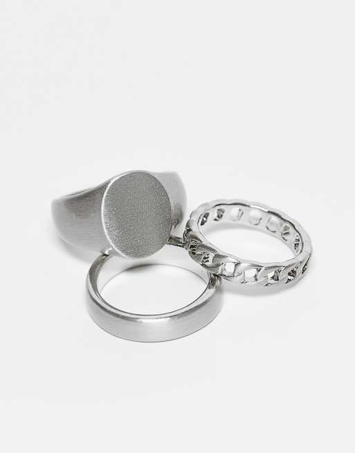 Pack de 3 anillos plateados con diseño tipo sello, de cadena y acabado cepillado de ASOS DESIGN  , 2 de 3