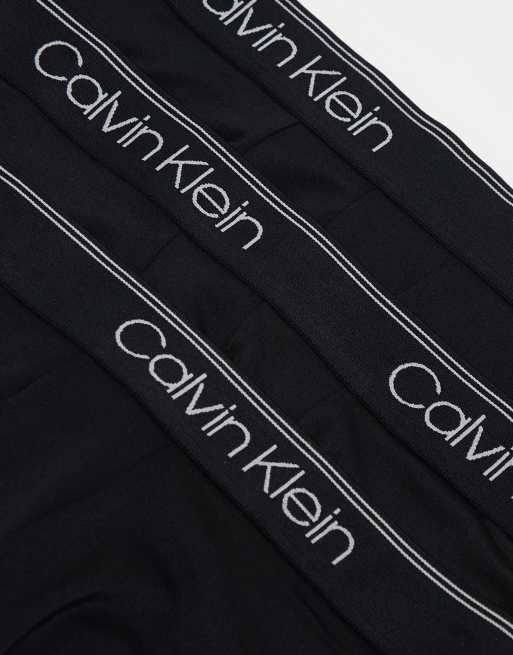 Pack de 3 calzoncillos tipo bóxer negros con cinturilla del logo en contraste de microfibra elástica de Calvin Klein, 3 de 3