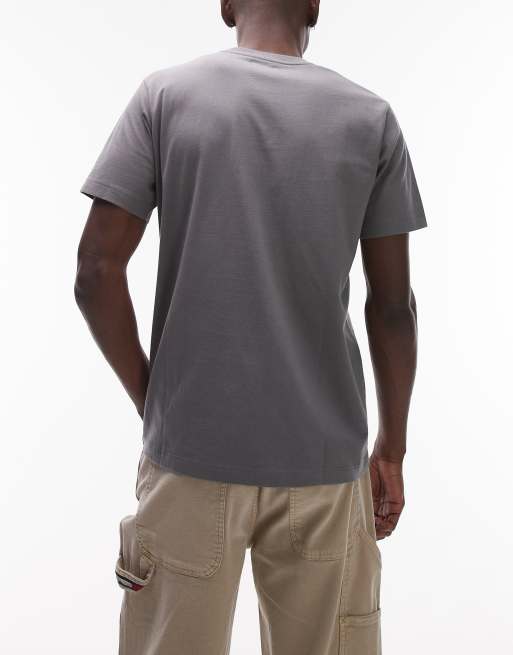 Pack de 3 camisetas de color crudo, gris carbón y negro de corte clásico de Topman, 4 de 4