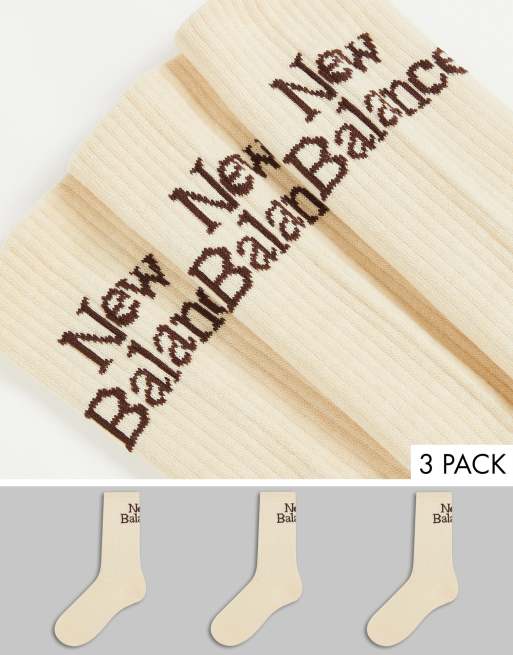 Pack de 3 pares de calcetines color avena con logo de New Balance