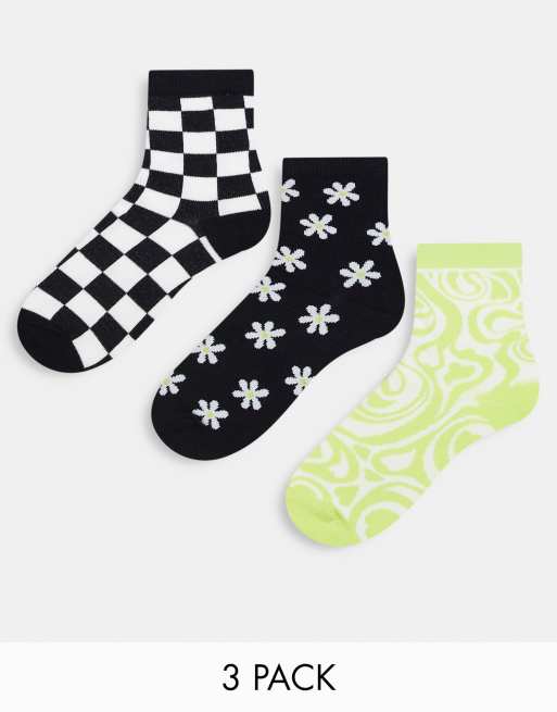 Pack de 3 pares de calcetines de color negro y verde con estampados de jacquard de Monki