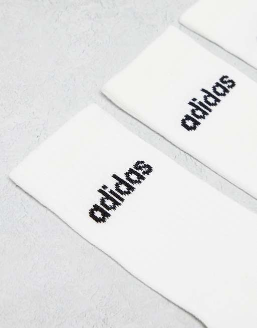 Pack de 3 pares de calcetines deportivos blancos con logo lineal de adidas Training, 2 de 4