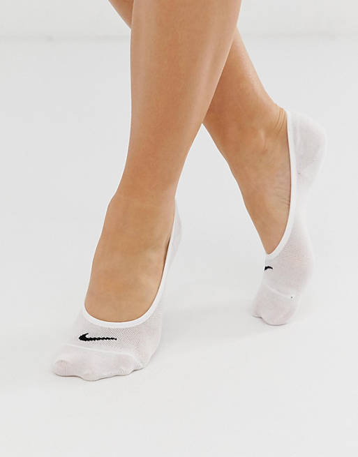 Pack de 3 pares de calcetines invisibles blancos ligeros para uso diario de Nike