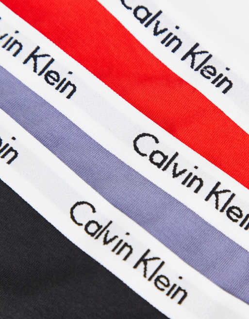 Pack de 3 tangas de color negro, terracota y lila Carousel de Calvin Klein Plus, 4 de 4
