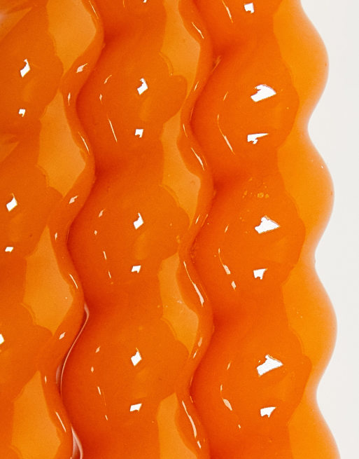Pack de 3 velas naranjas con diseño ahusado en espiral de MAEGEN, 4 de 4