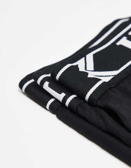 Pack de 3 calzoncillos bóxer negros con detalle de cinta estilo retro de Karl Kani, 2 de 3