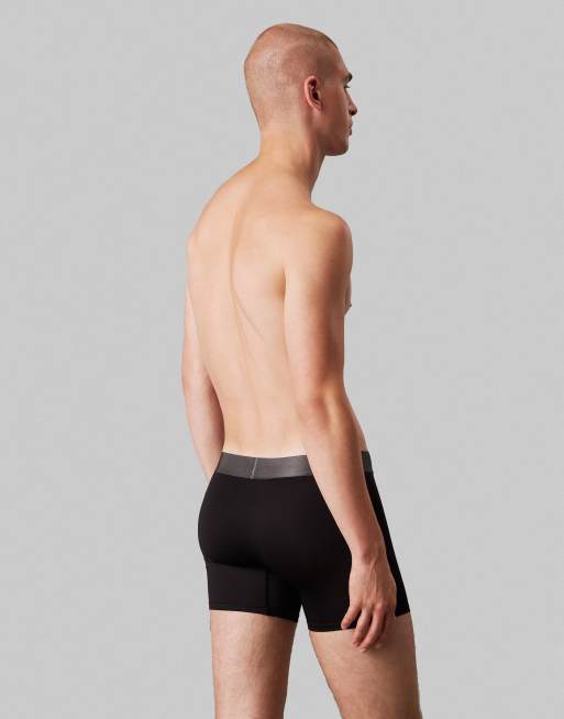 Pack de 3 calzoncillos bóxer negros elásticos con cinturillas metalizadas Micro Stretch de Calvin Klein , 2 de 3