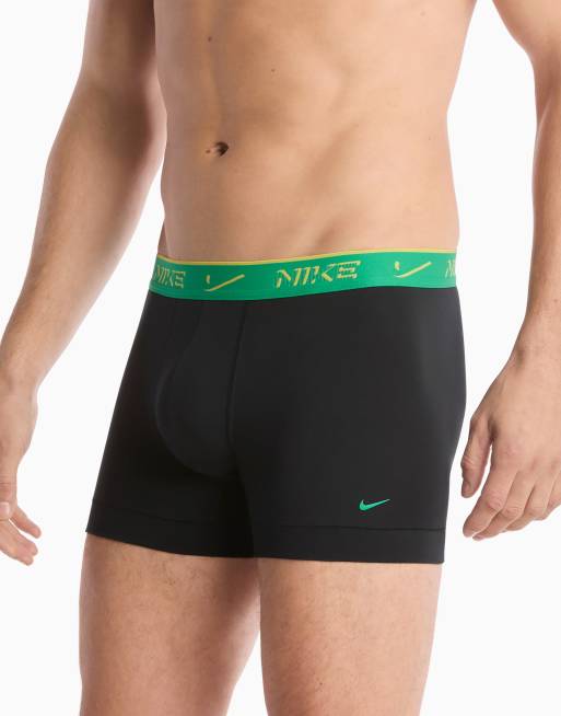 Pack de 3 calzoncillos negros básicos con cinturillas de color verde, azul y morado de algodón Essential Cotton de Nike, 2 de 4
