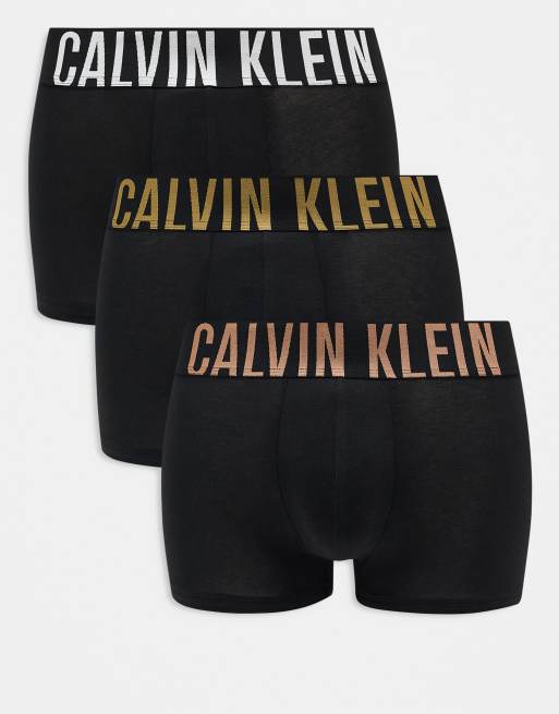 Pack de 3 calzoncillos negros con logo de colores en la cinturilla Intense Power de Calvin Klein