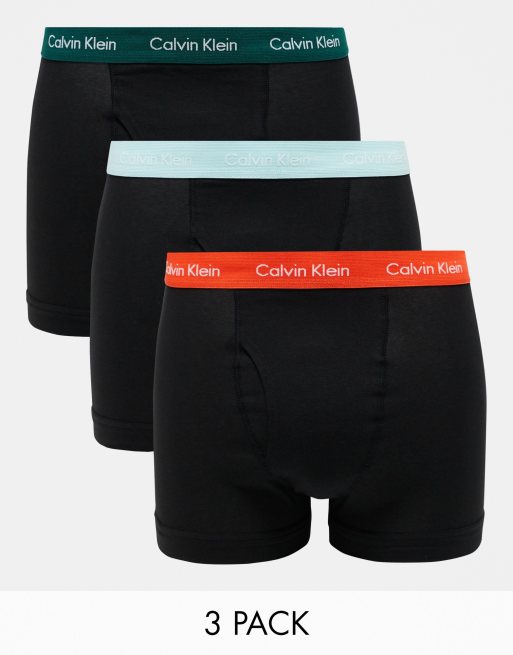 Pack de 3 calzoncillos negros elásticos y transpirables con cinturilla de colores y logo de algodón de Calvin Klein