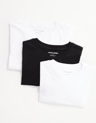 Pack de 3 camisetas blancas y negras extragrandes de Jack & Jones - view 1