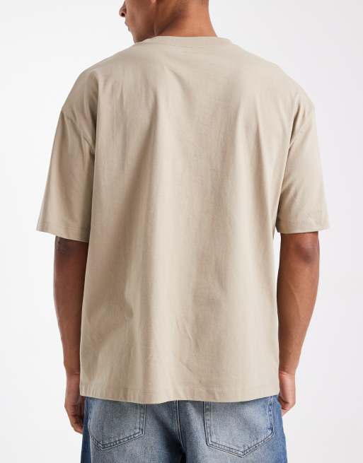 Pack de 3 camisetas de color blanco, beis y caqui extragrandes básicas Essentials de ASOS DESIGN , 5 de 5