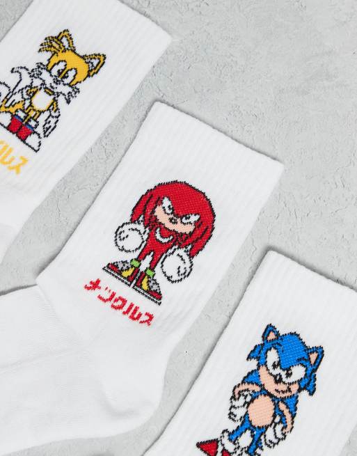 Pack de 3 pares de calcetines blancos con estampado gráfico de Sonic de ASOS DESIGN, 2 de 3