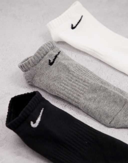 Pack de 3 pares de calcetines de caña baja de varios colores Everyday Lightweight de Nike Training, 3 de 4