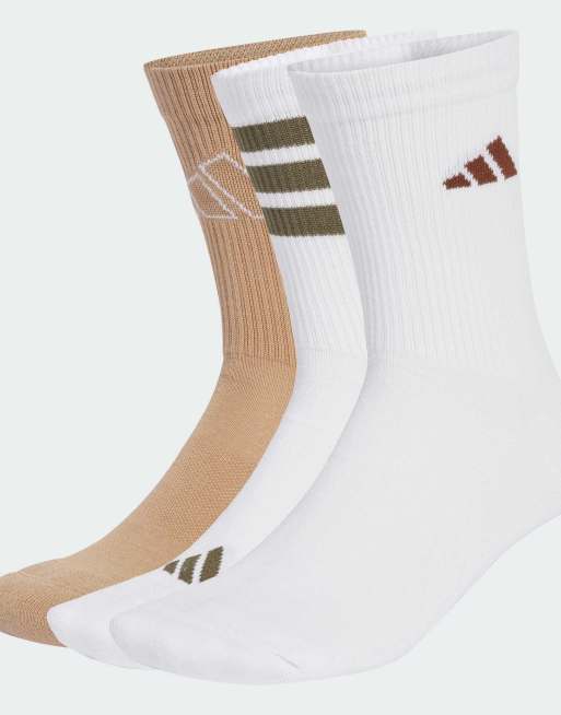 Pack de 3 pares de calcetines de color blanco, verde oliva y arena cálido con logo de adidas Performance