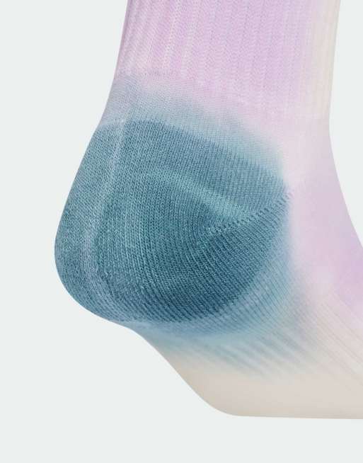 Pack de 3 pares de calcetines de varios colores y cerceta lavado efecto tie dye de adidas Performance, 2 de 3