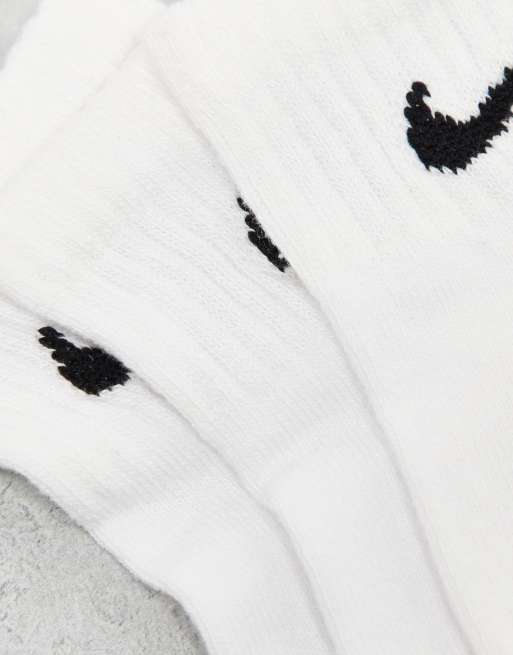 Pack de 3 pares de calcetines tobilleros blancos Everyday Cushioned de Nike Training, 3 de 4
