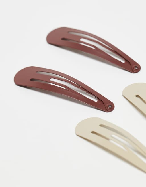 Pack de 4 pinzas para el cabello en tonos marrones de DesignB London, 2 de 3