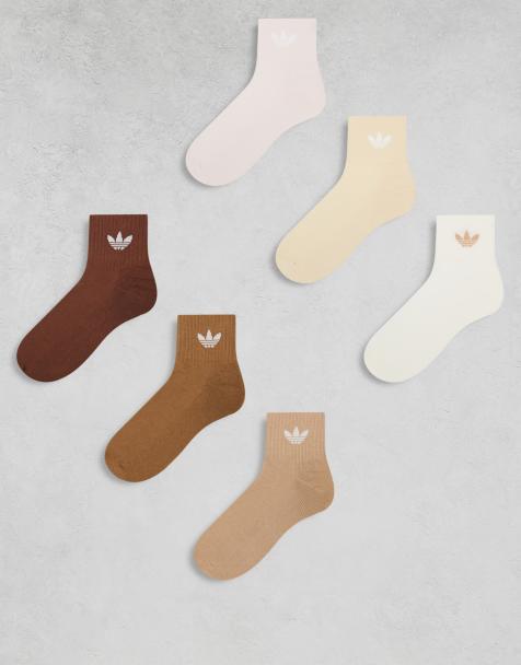 Pack de 6 pares de calcetines tobilleros de color marrón y crema con logo de trébol adicolor de adidas Originals - view 1