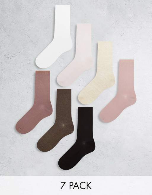Pack de 7 pares de calcetines deportivos de varios colores neutros con bordes sin rematar de Lindex