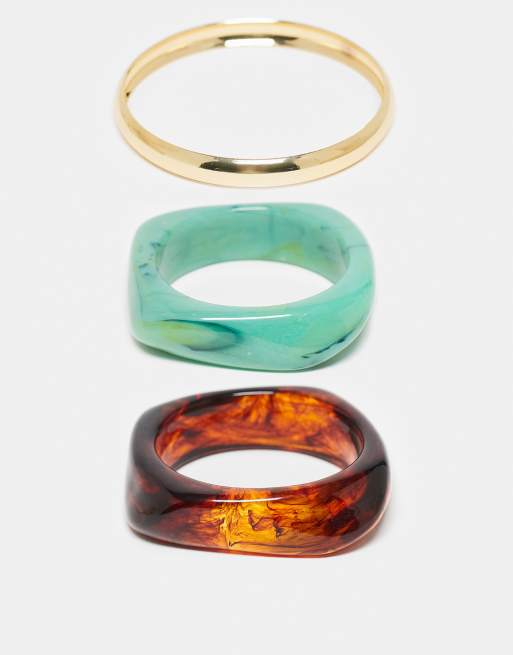 Pack de pulseras rígidas de color marrón y verde Bali de Topshop